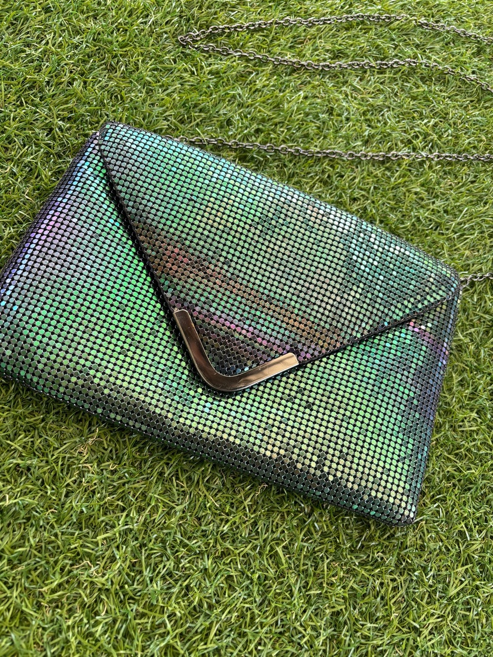 Iridescent Color Change Green/Purple Metal Mesh Envelope Clutch with Chain